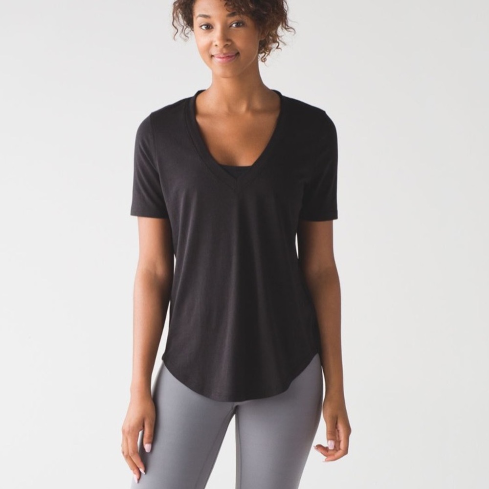 Lululemon Love Tee III